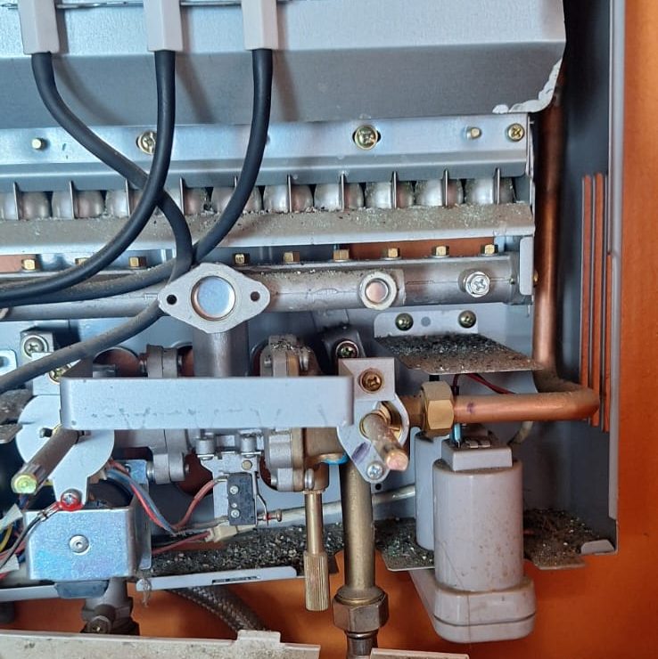 PHOTO-2025-04-20-19-04-07