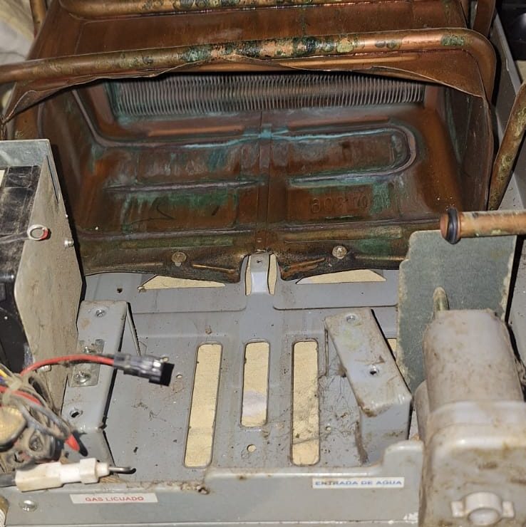 PHOTO-2025-04-20-19-04-11_4