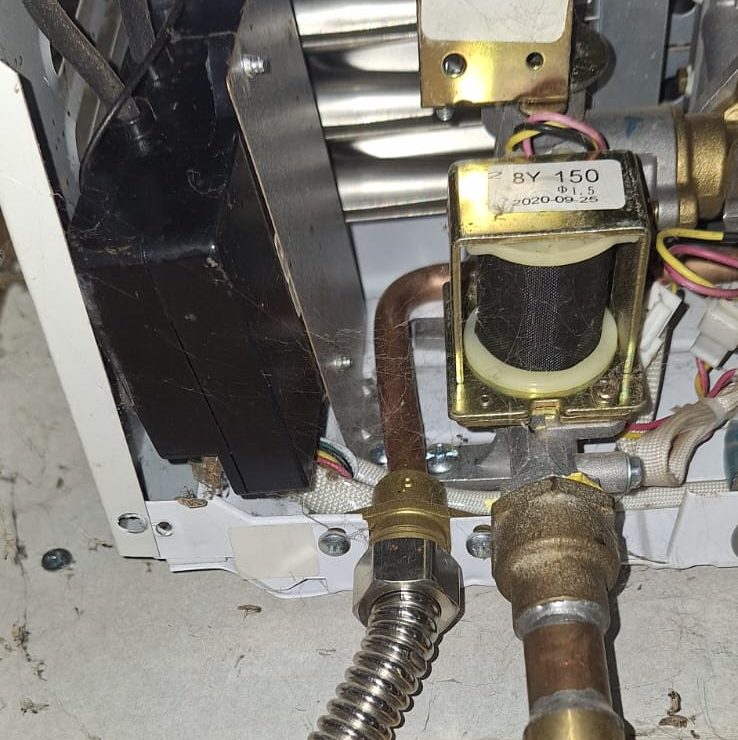 PHOTO-2025-04-20-19-04-18