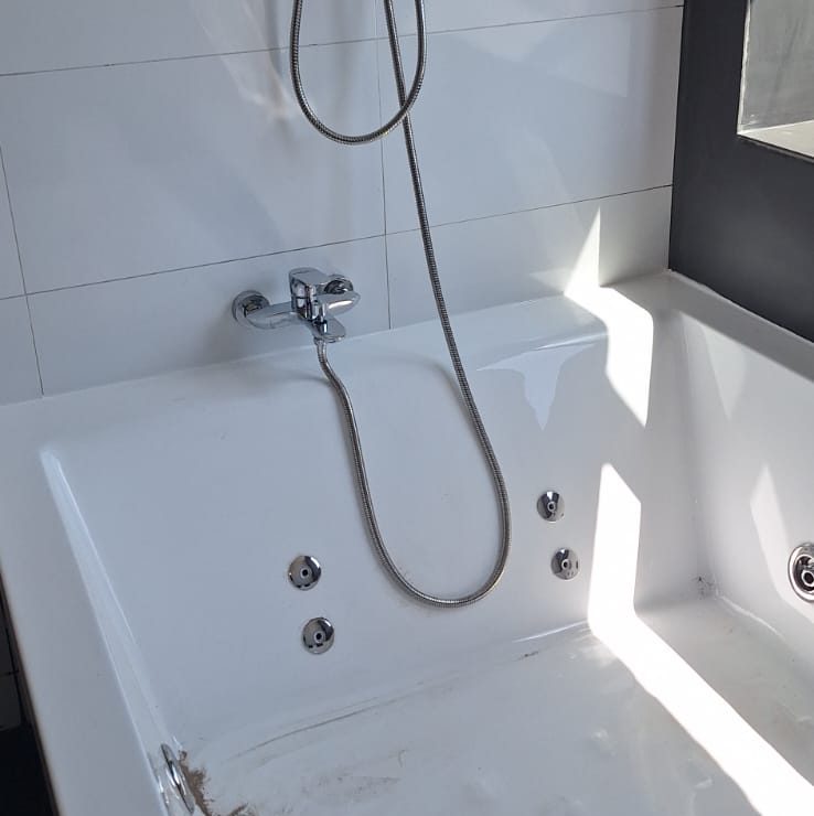 PHOTO-2025-04-22-10-35-37